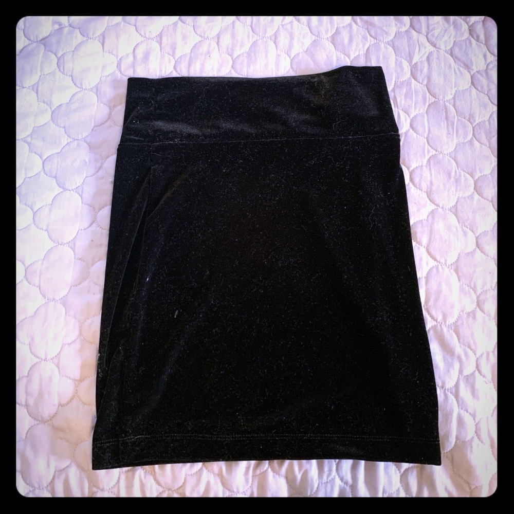 Black velvet pencil skirt